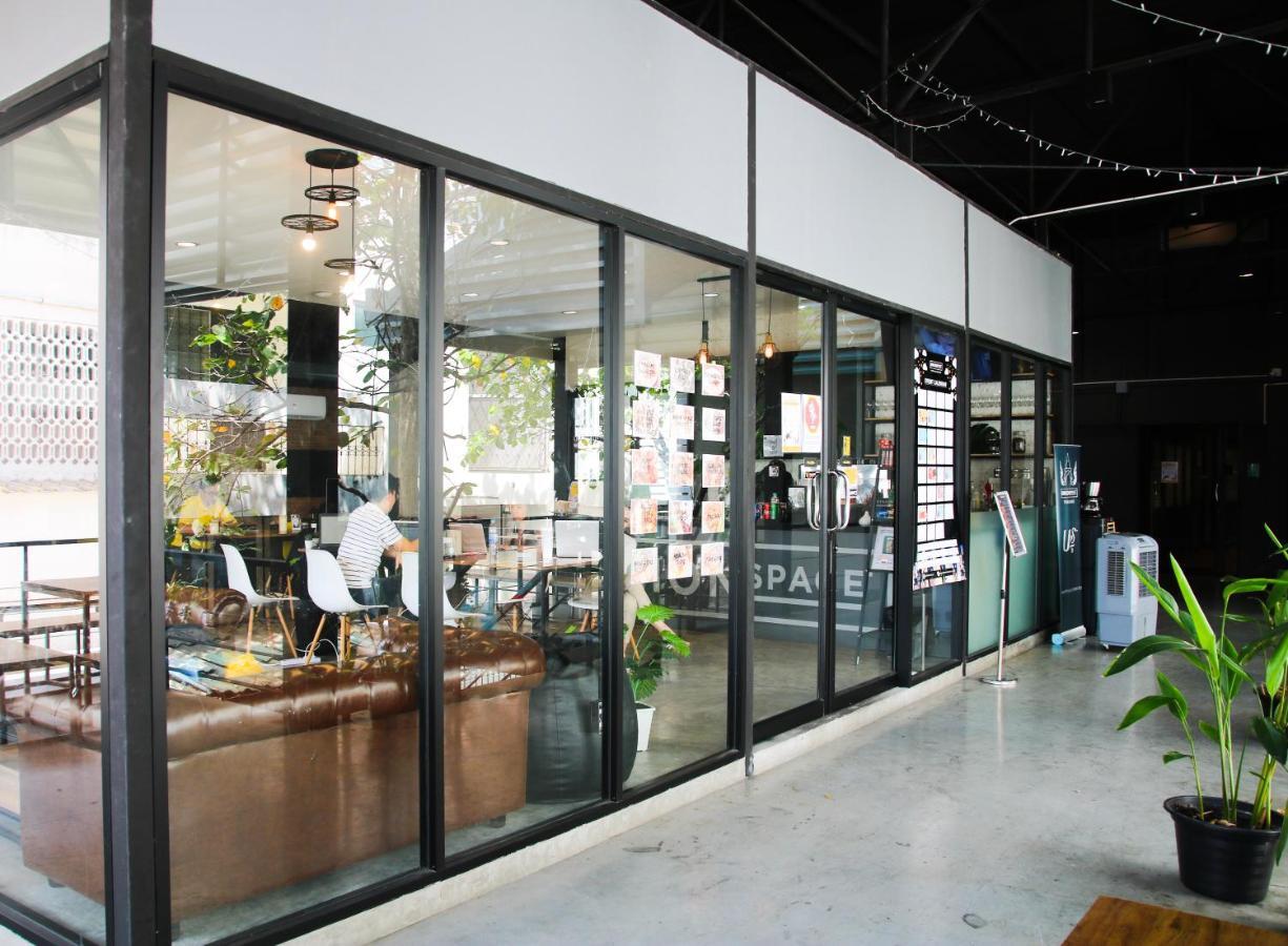 The Capsule By Unionspace (Adults Only) Bangkok Esterno foto